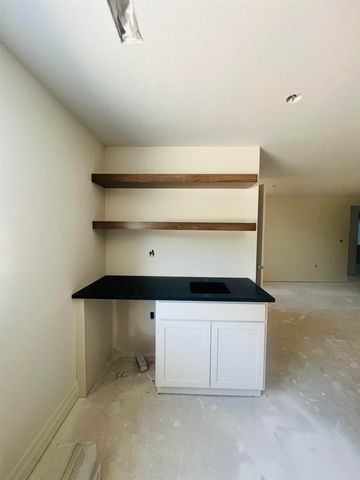 10806 W Graber St., Wichita, KS 67215