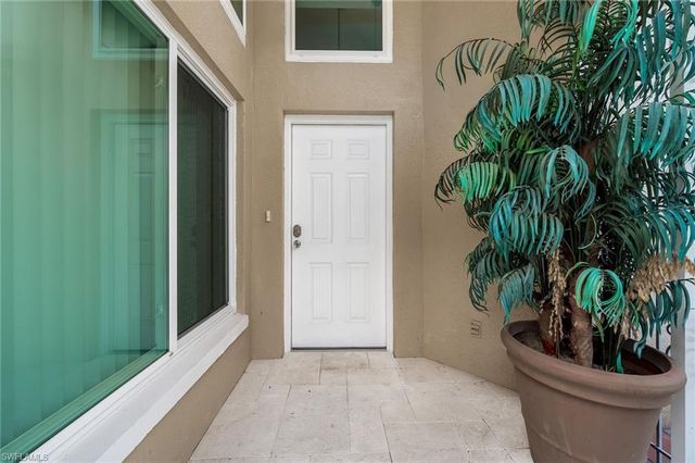 15298 Cricket LN, Fort Myers, FL 33919