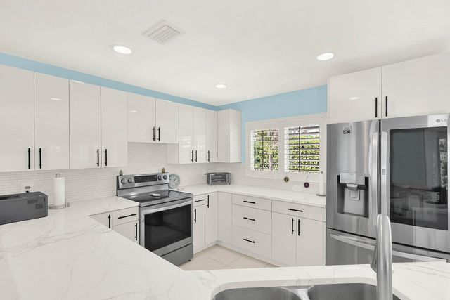 1920 Jacaranda Drive, Fort Pierce, FL 34949