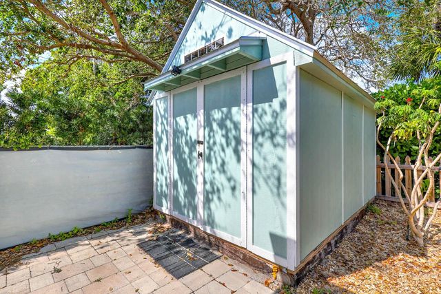 1920 Jacaranda Drive, Fort Pierce, FL 34949