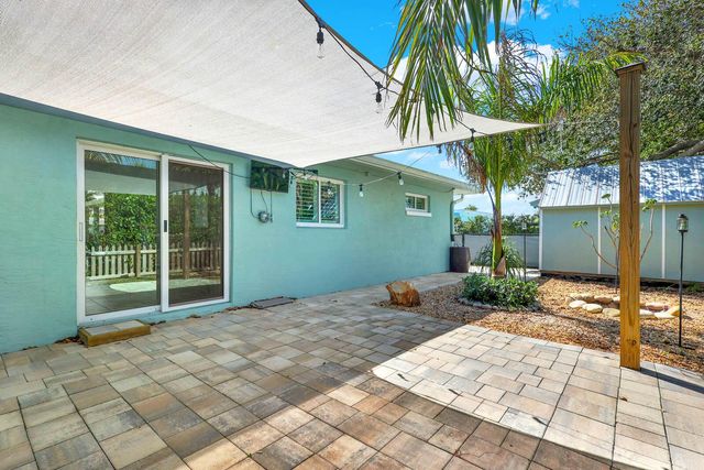 1920 Jacaranda Drive, Fort Pierce, FL 34949