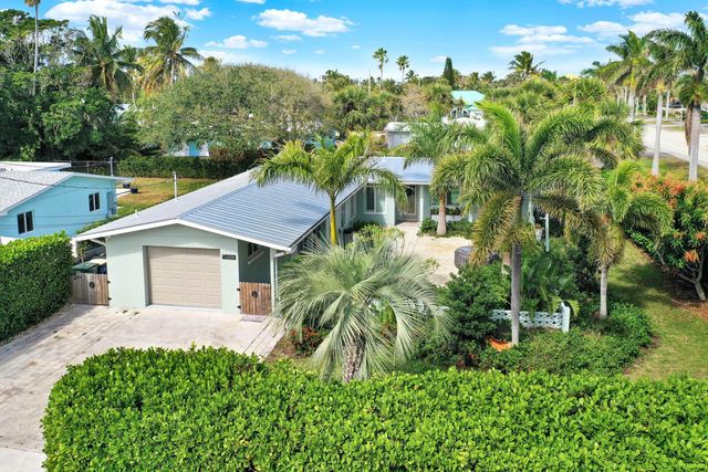 1920 Jacaranda Drive, Fort Pierce, FL 34949