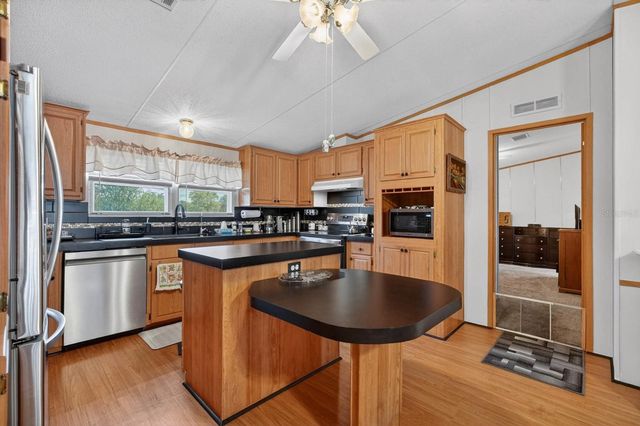 101 COLEMAN PLACE, Satsuma, FL 32189