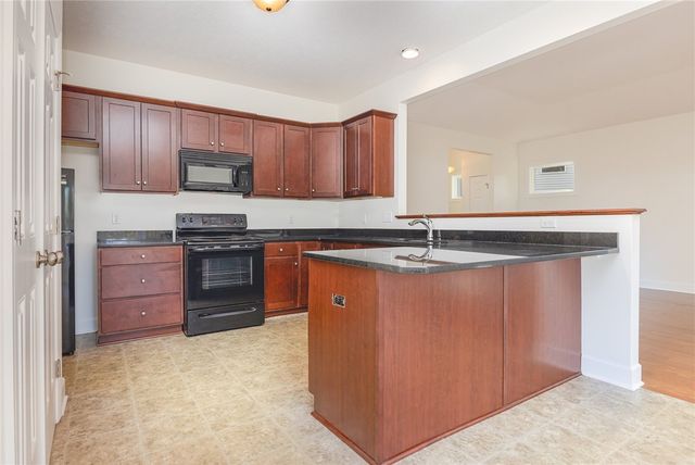 506 Audubon Trail, Irondequoit, NY 14622