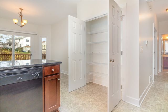 506 Audubon Trail, Irondequoit, NY 14622