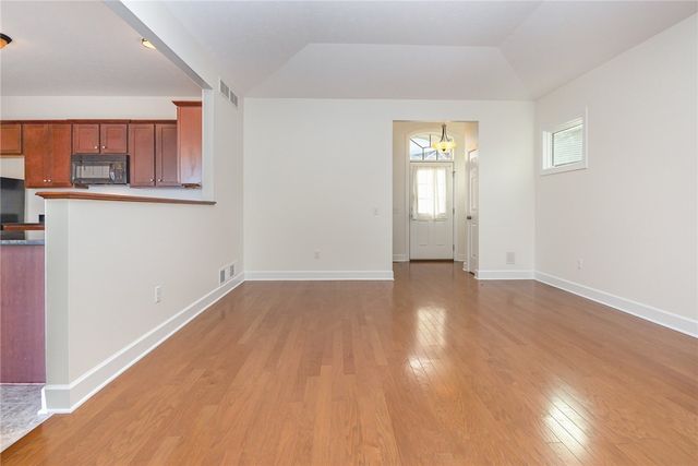 506 Audubon Trail, Irondequoit, NY 14622