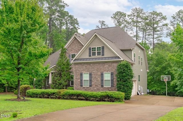 5005 Boylston Drive, Fuquay Varina, NC 27526