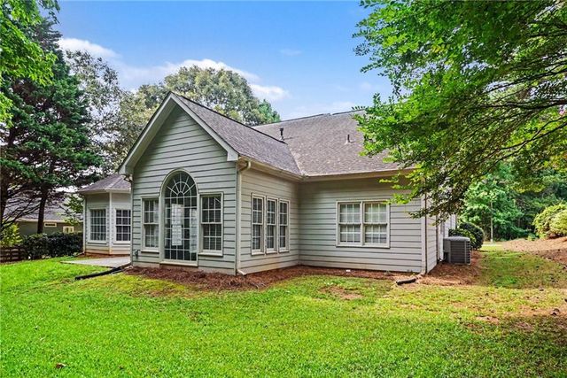 230 Wesley Drive, Acworth, GA 30101