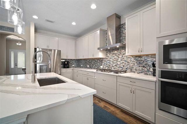 5609 SILVER SUN DRIVE, Apollo Beach, FL 33572