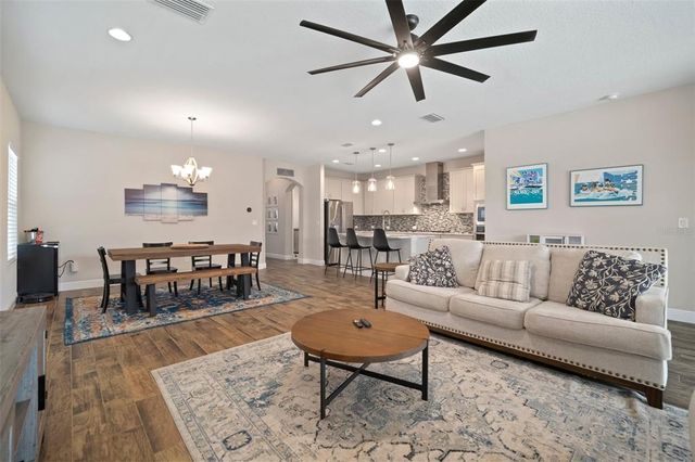 5609 SILVER SUN DRIVE, Apollo Beach, FL 33572