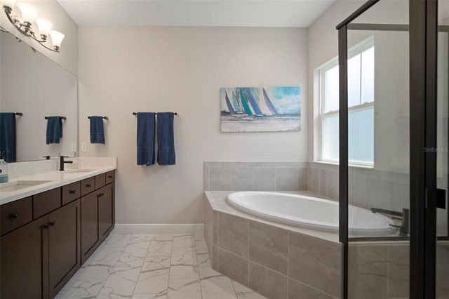 5609 SILVER SUN DRIVE, Apollo Beach, FL 33572