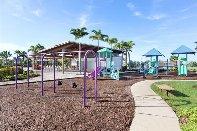 5609 SILVER SUN DRIVE, Apollo Beach, FL 33572
