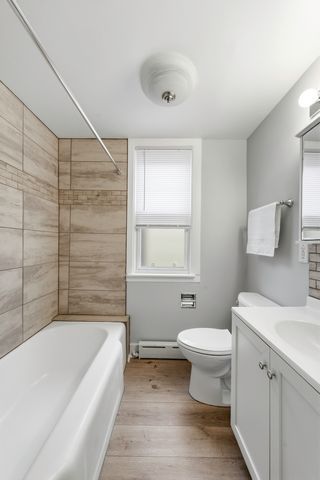 13231 S Buffalo Avenue, Chicago, IL 60633