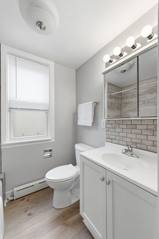 13231 S Buffalo Avenue, Chicago, IL 60633