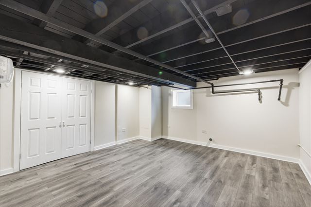 13231 S Buffalo Avenue, Chicago, IL 60633