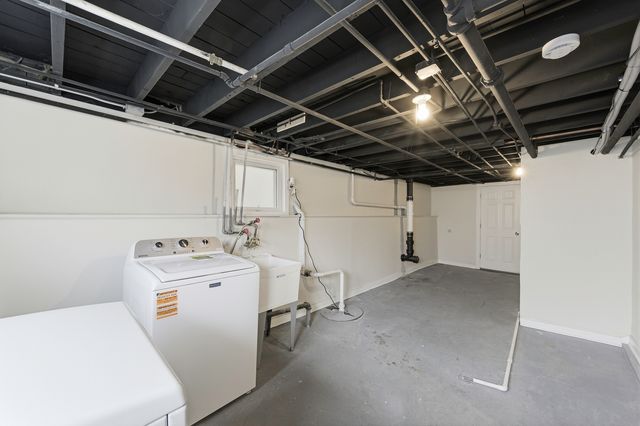 13231 S Buffalo Avenue, Chicago, IL 60633