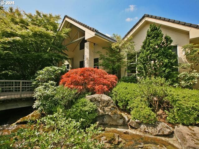 6685 W BURNSIDE St 310, Portland, OR 97210