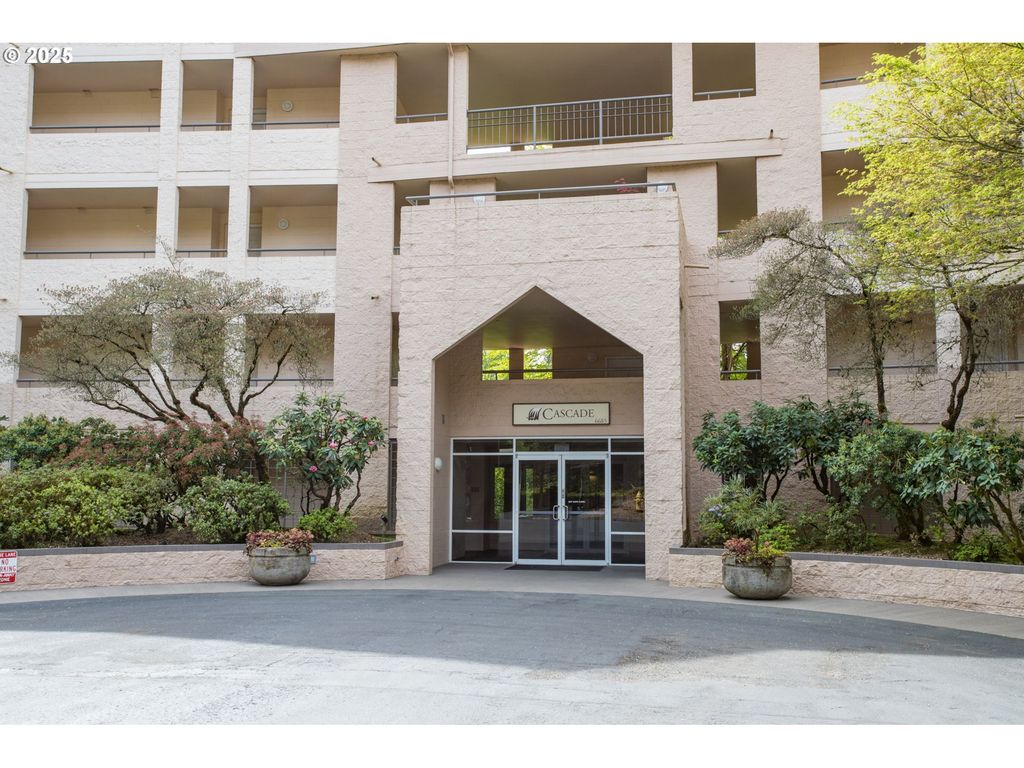 6685 W BURNSIDE St 310, Portland, OR 97210