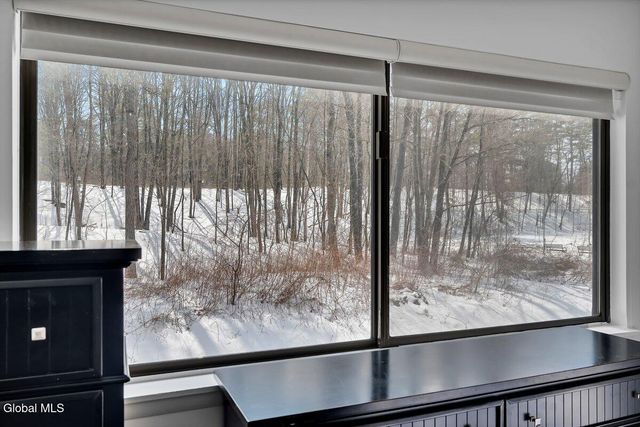 95 Ridgewood Terrace, Albany, NY 12203