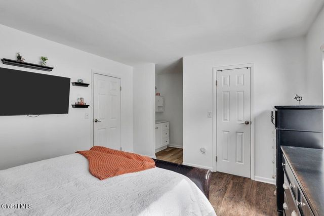 95 Ridgewood Terrace, Albany, NY 12203