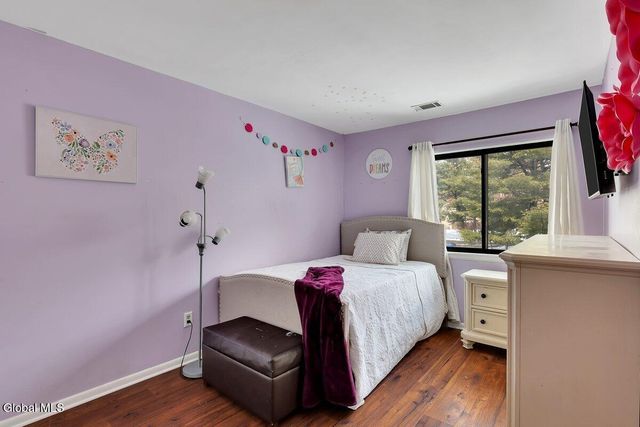 95 Ridgewood Terrace, Albany, NY 12203