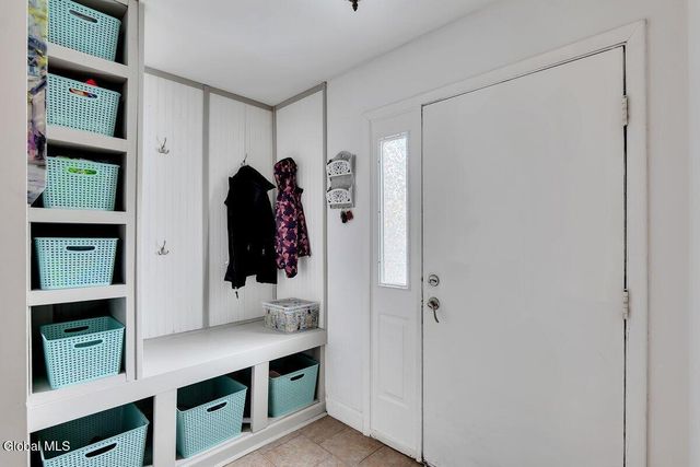 95 Ridgewood Terrace, Albany, NY 12203