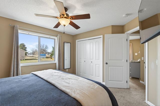 25393 11th Street W, Zimmerman, MN 55398