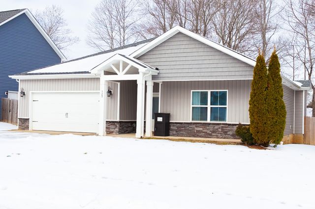 529 Somerset Ln, Clarksville, TN 37042