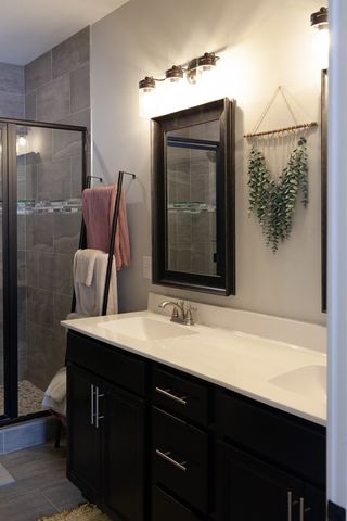 529 Somerset Ln, Clarksville, TN 37042