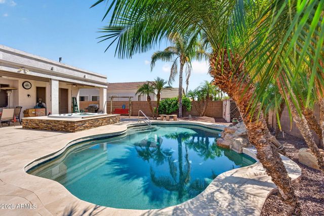 3044 S WESLEY Circle, Mesa, AZ 85212