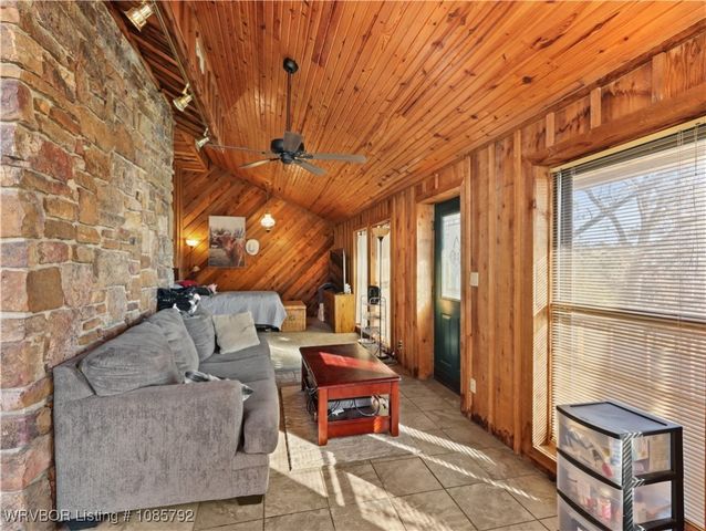 101 Prospect Avenue, Van Buren, AR 72956