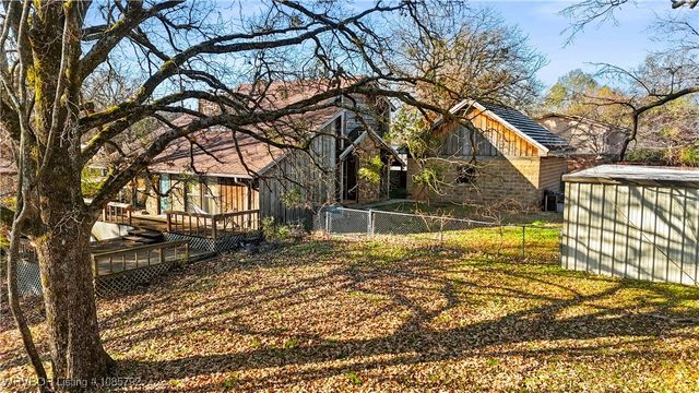101 Prospect Avenue, Van Buren, AR 72956