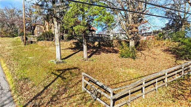 101 Prospect Avenue, Van Buren, AR 72956