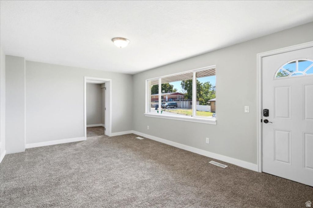3726 S 2025 W, Roy, UT 84067 — photo 2