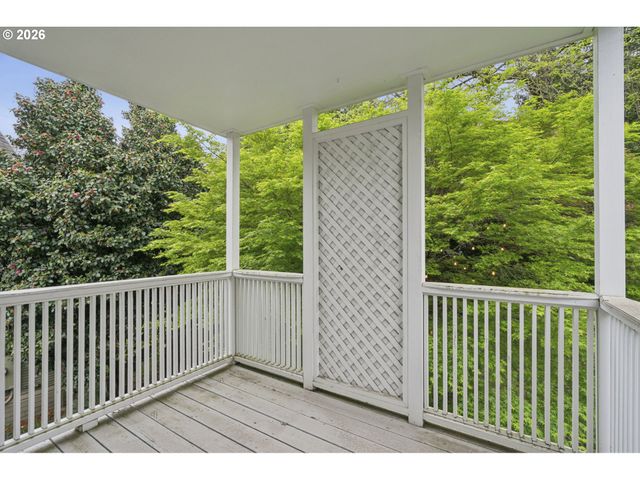 4217 Sw VIEW POINT Ter, Portland, OR 97239