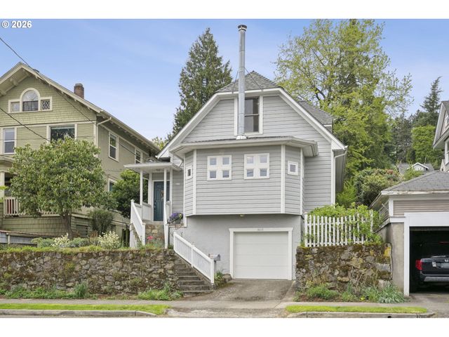 4217 Sw VIEW POINT Ter, Portland, OR 97239