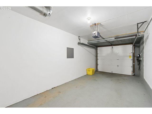 4217 Sw VIEW POINT Ter, Portland, OR 97239