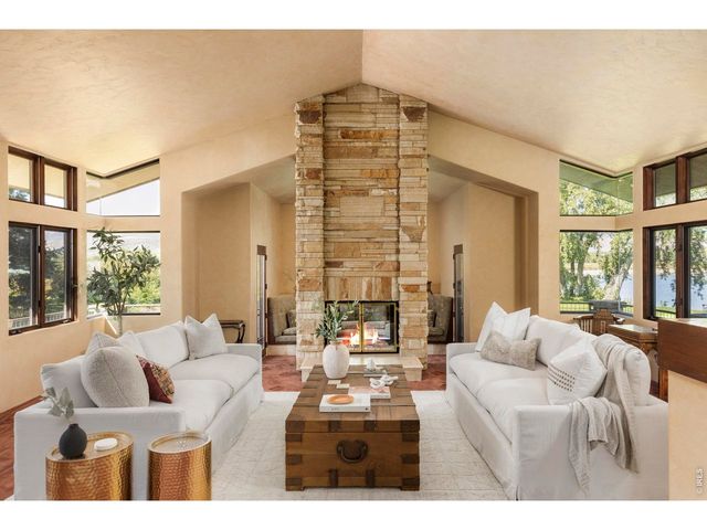 7007 Rozena Dr, Longmont, CO 80503
