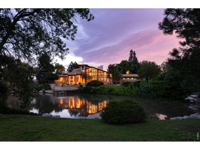 7007 Rozena Dr, Longmont, CO 80503
