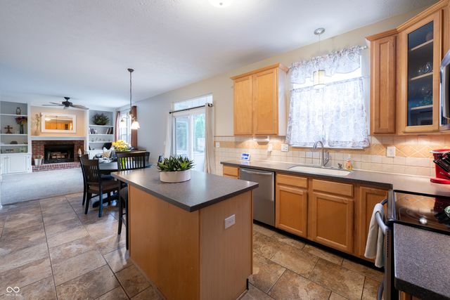 13271 Aquamarine Drive, Carmel, IN 46033