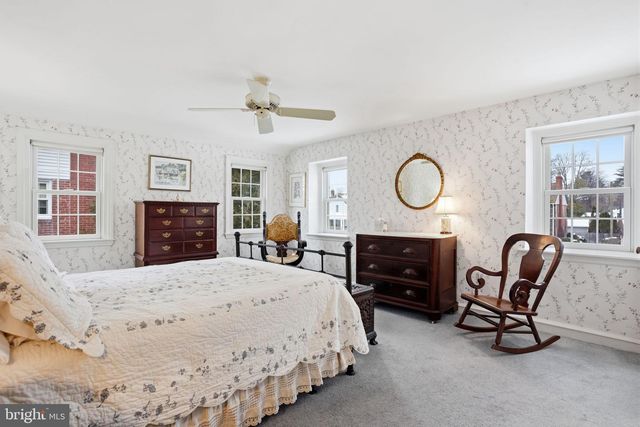 216 HEATHERWOOD RD, Glenside, PA 19038