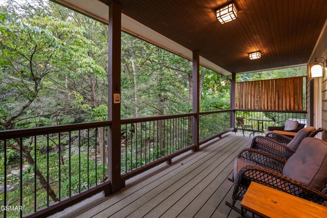 510 Hemlock Street, Gatlinburg, TN 37738