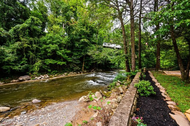 510 Hemlock Street, Gatlinburg, TN 37738