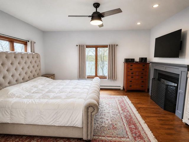 523 W MAIN STREET, Little Chute, WI 54140
