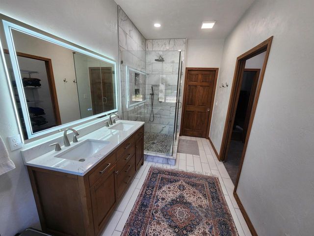 523 W MAIN STREET, Little Chute, WI 54140
