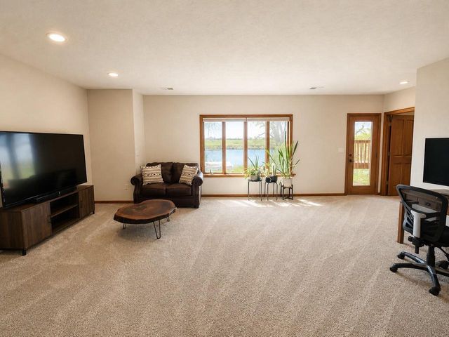523 W MAIN STREET, Little Chute, WI 54140