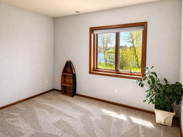 523 W MAIN STREET, Little Chute, WI 54140