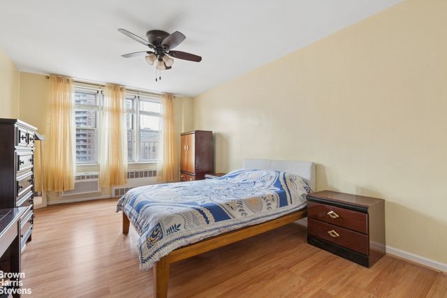 9411 59th Ave Apt G6, New York City, NY 11373