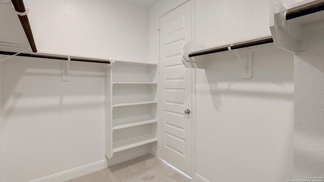 9933 Paladin Ridge, San Antonio, TX 78254