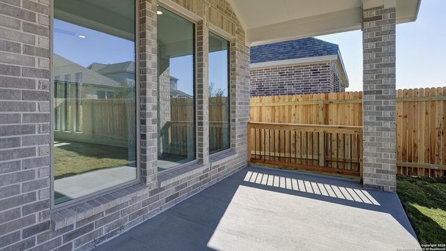 9933 Paladin Ridge, San Antonio, TX 78254